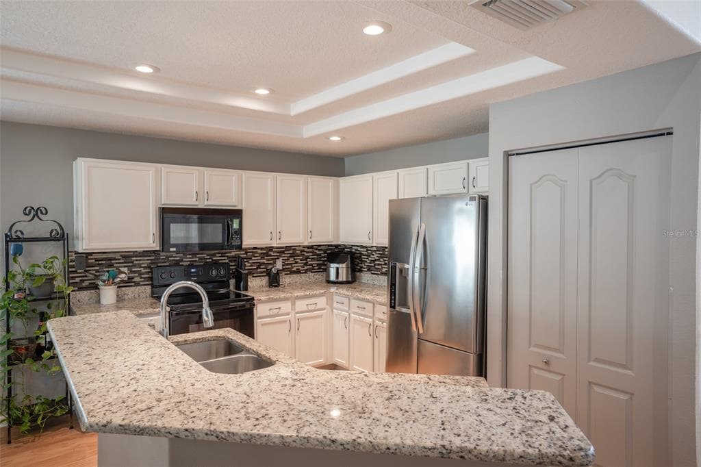 624 N LAKE BOULEVARD, TARPON SPRINGS, FL 34689 — zdjęcie 5