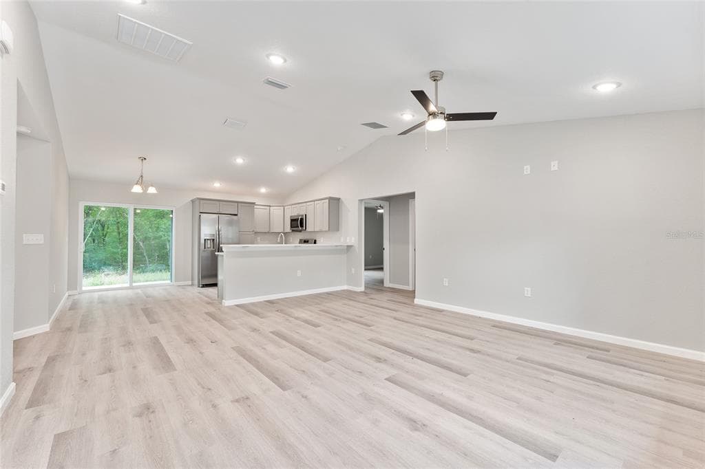 10374 SE 126TH LANE, BELLEVIEW, FL 34420 — zdjęcie 4