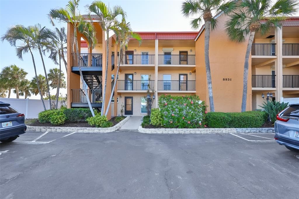 8931 BLIND PASS ROAD # 158, ST PETE BEACH, FL 33706 — zdjęcie 2