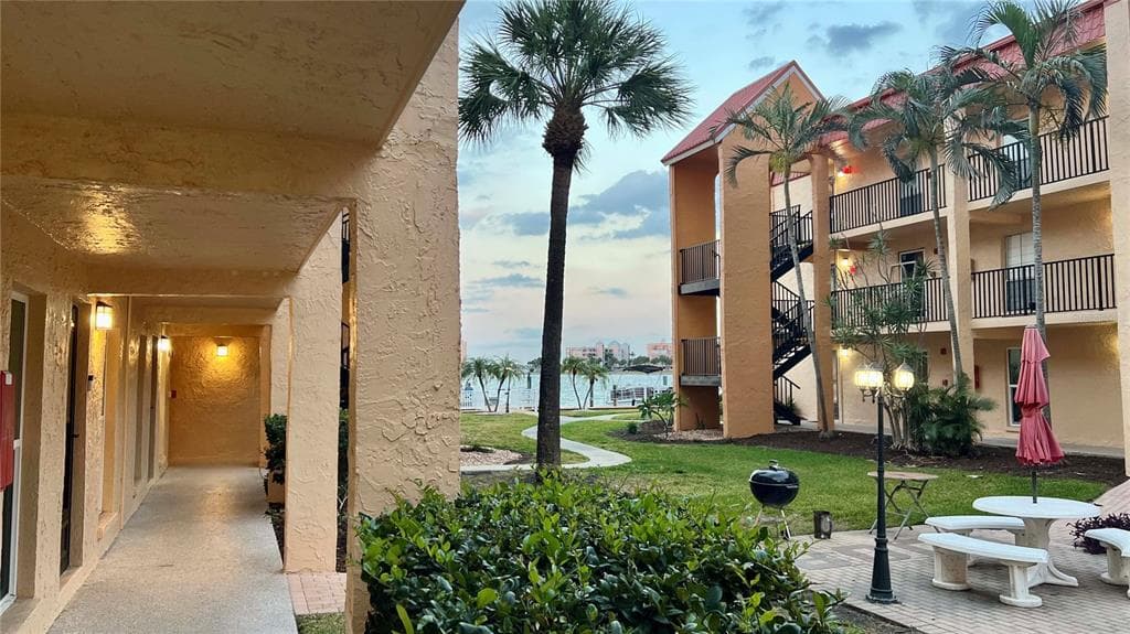 8931 BLIND PASS ROAD # 158, ST PETE BEACH, FL 33706 — zdjęcie 3