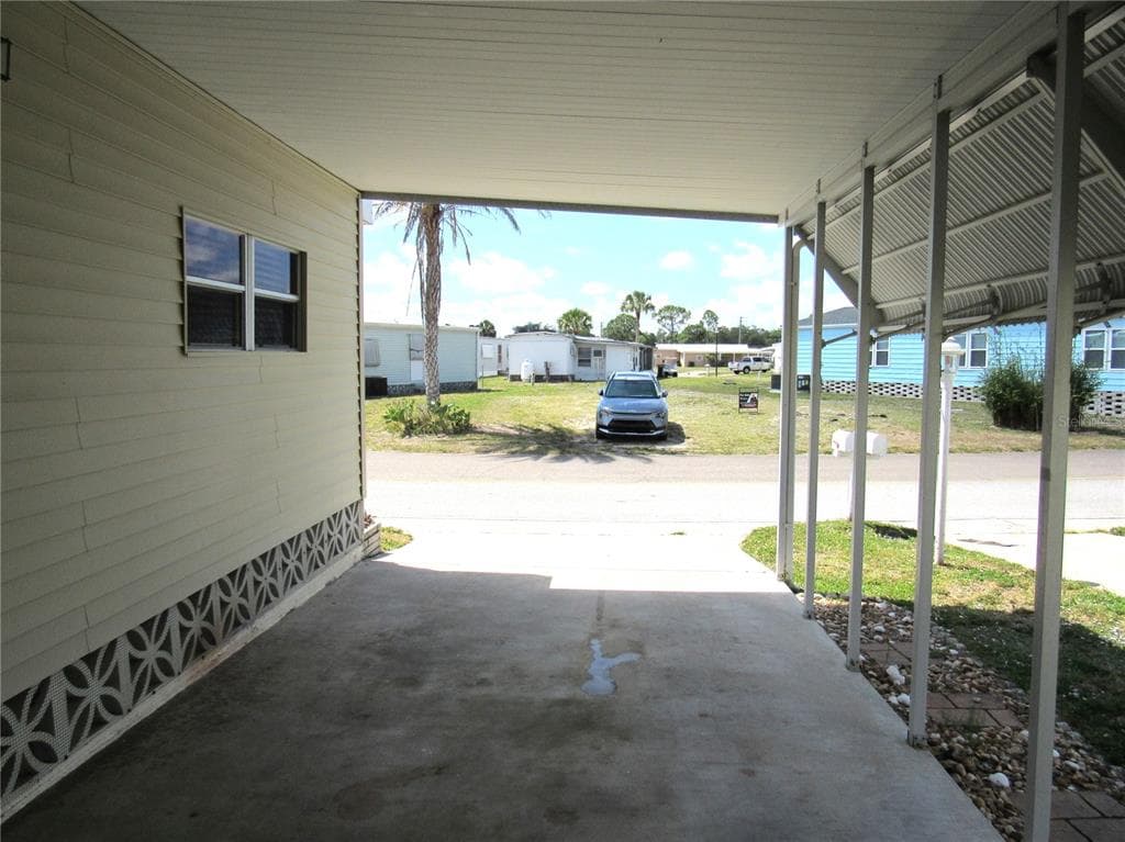 5709 HOLIDAY PARK BOULEVARD, NORTH PORT, FL 34287 — zdjęcie 4