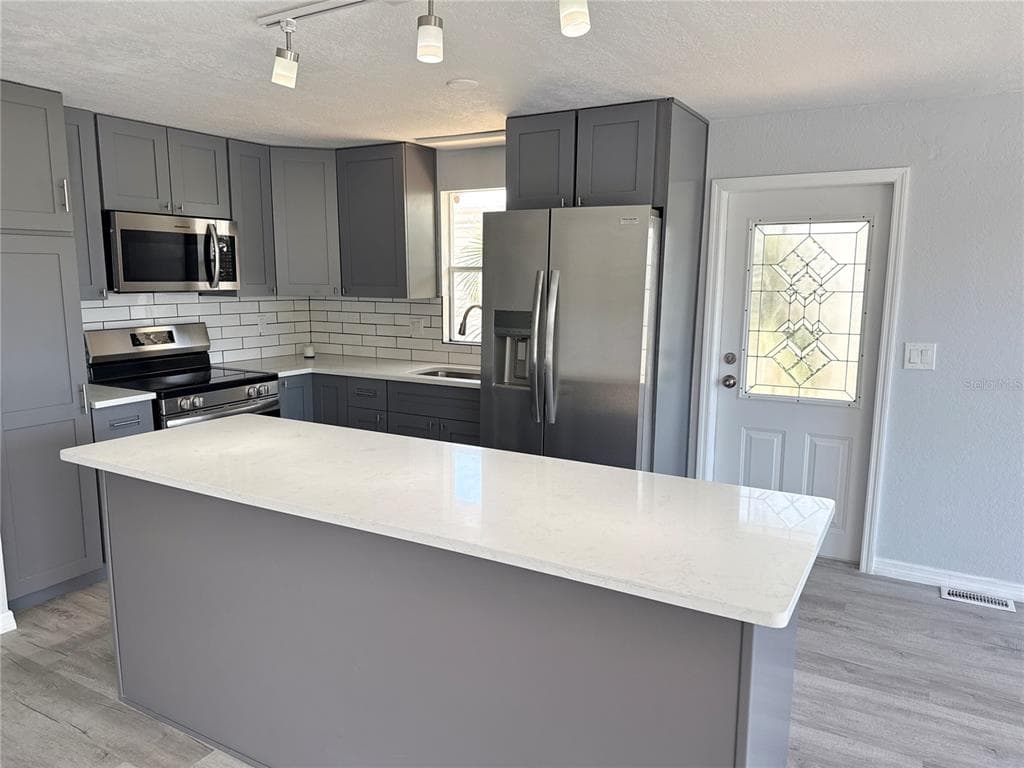 460 MOUNT OAK AVENUE NE # 745, ST PETERSBURG, FL 33702 — zdjęcie 5