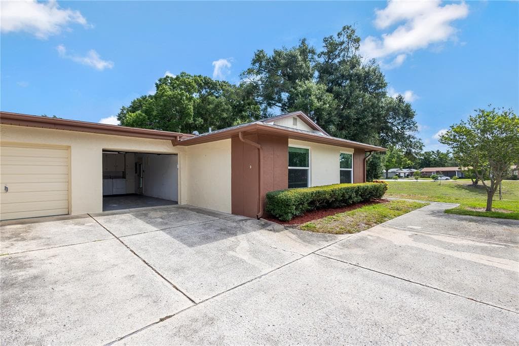 2261 SHELLY DRIVE # D, PALM HARBOR, FL 34684 — zdjęcie 2