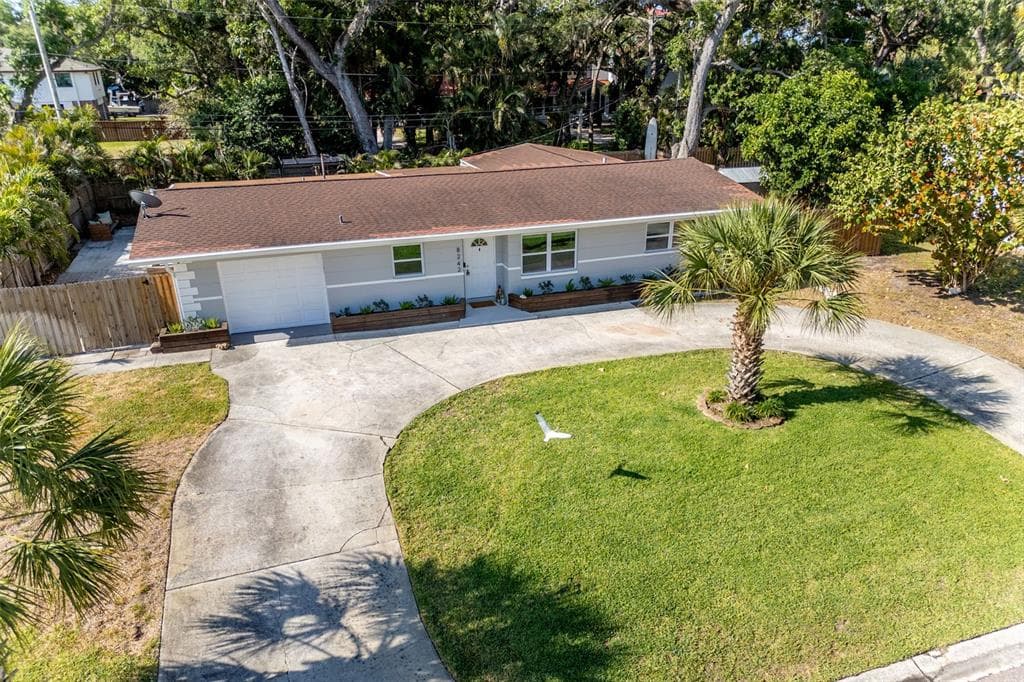 8242 31ST TERRACE N, ST PETERSBURG, FL 33710 — zdjęcie 3