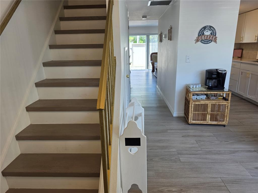 4215 E BAY DRIVE # 1403, CLEARWATER, FL 33764 — zdjęcie 2