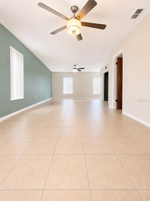 8204 TRAMMELL TRAIL, TAMPA, FL 33619 — zdjęcie 3