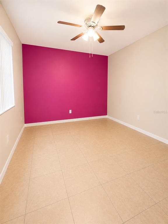 8204 TRAMMELL TRAIL, TAMPA, FL 33619 — zdjęcie 5