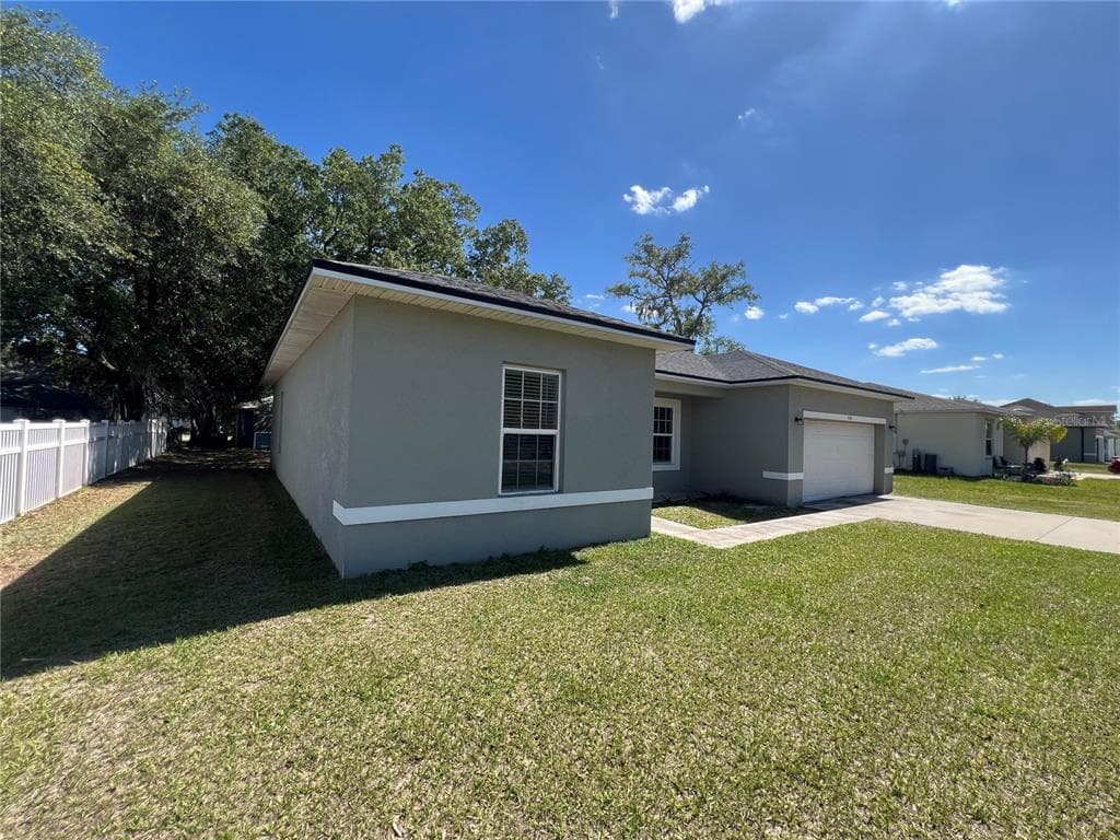 528 FINCH LANE, KISSIMMEE, FL 34759