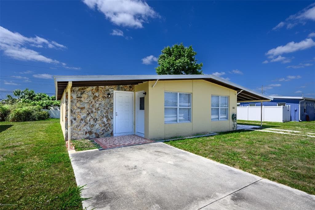 510 SHARON CIRCLE, PORT CHARLOTTE, FL 33952 — zdjęcie 2
