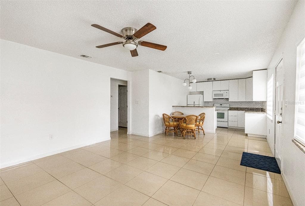 1831 BOUGH AVENUE # 1, CLEARWATER, FL 33760 — zdjęcie 4