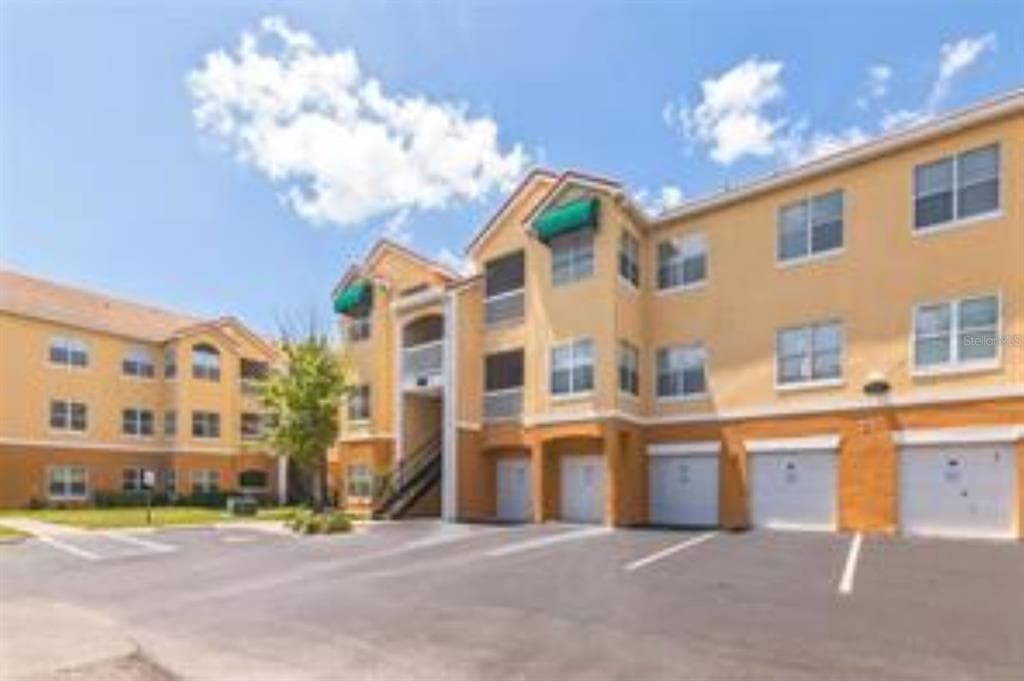 10764 70TH AVENUE # 3305, SEMINOLE, FL 33772