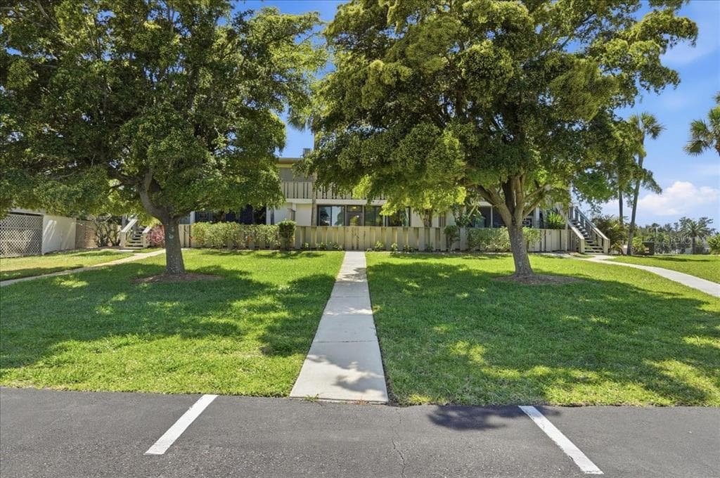 6500 FLOTILLA DRIVE # 212, HOLMES BEACH, FL 34217 — zdjęcie 4