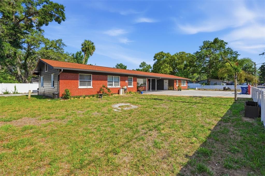 10107 N ASTER AVENUE, TAMPA, FL 33612 — zdjęcie 2