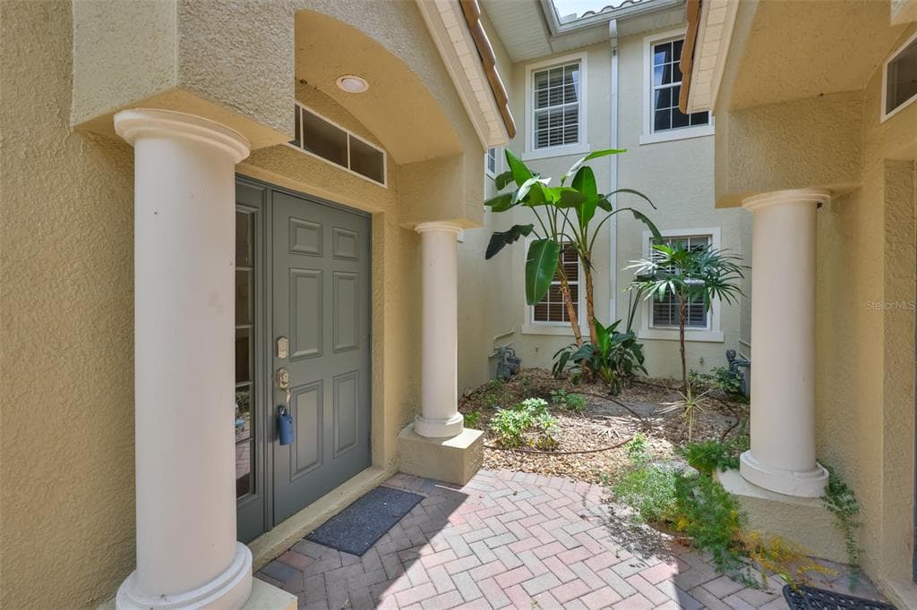 1368 EMERALD DUNES DRIVE, SUN CITY CENTER, FL 33573 — zdjęcie 4