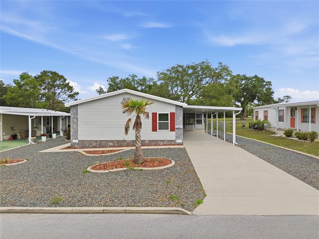 8401 WEATHERFORD AVENUE, BROOKSVILLE, FL 34613