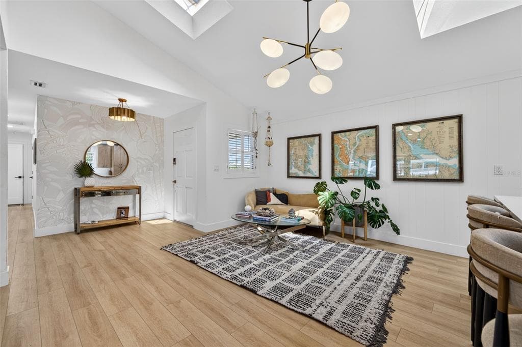 8450 FLAGSTONE DRIVE, TAMPA, FL 33615 — zdjęcie 5