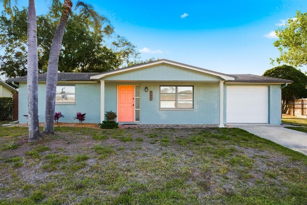 1958 ESSEX DRIVE, HOLIDAY, FL 34691