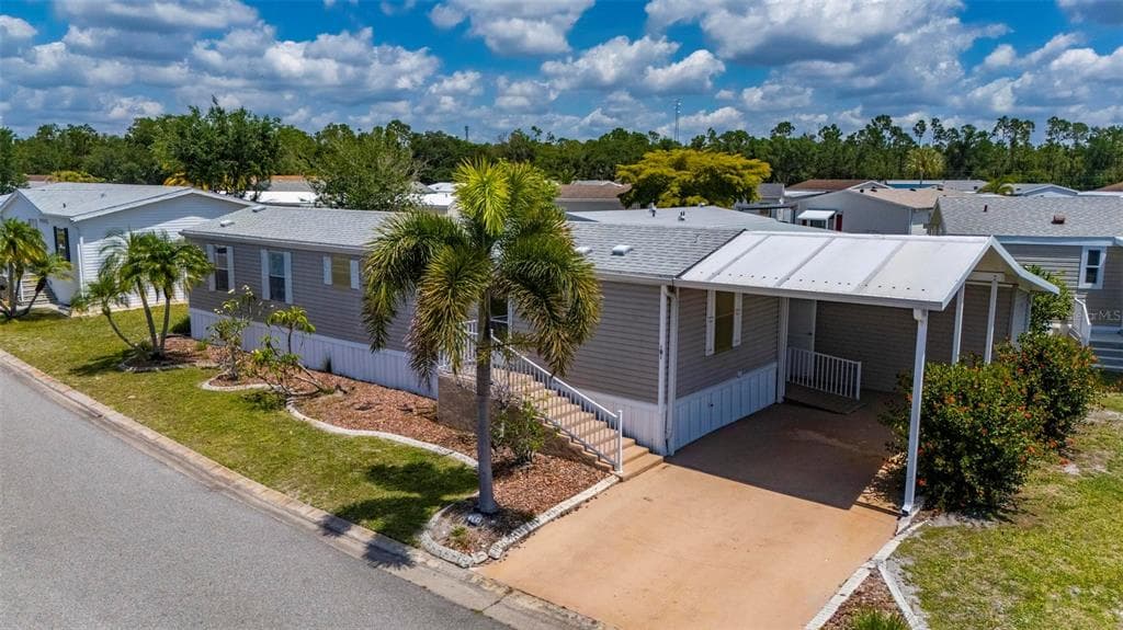 1000 KINGS HIGHWAY # 101, PORT CHARLOTTE, FL 33980
