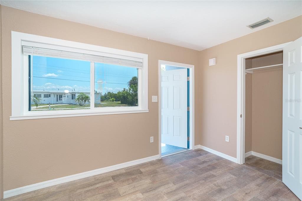 138 BUCKEYE AVENUE NW, PORT CHARLOTTE, FL 33952 — zdjęcie 5
