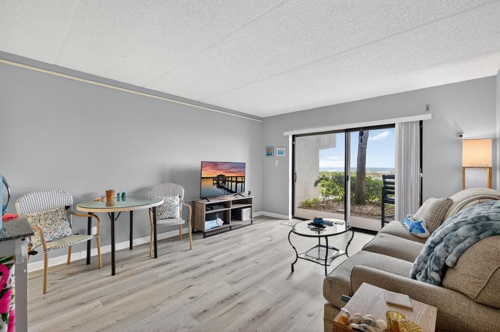 2700 OCEAN SHORE BOULEVARD # 114, ORMOND BEACH, FL 32176 — zdjęcie 5