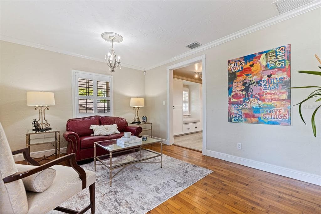 1010 43RD AVENUE N, ST PETERSBURG, FL 33703 — zdjęcie 3