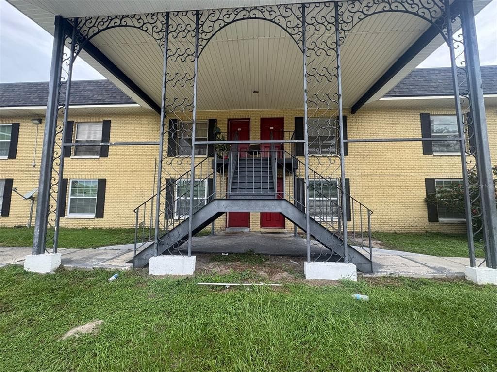 2800 E 113TH AVENUE # B1204, TAMPA, FL 33612