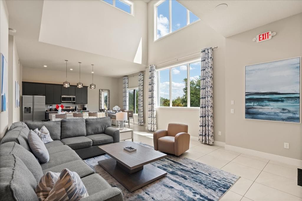 7770 SANDY RIDGE DRIVE # 218 BLDG 28 With Elevator, KISSIMMEE, FL 34747 — zdjęcie 3