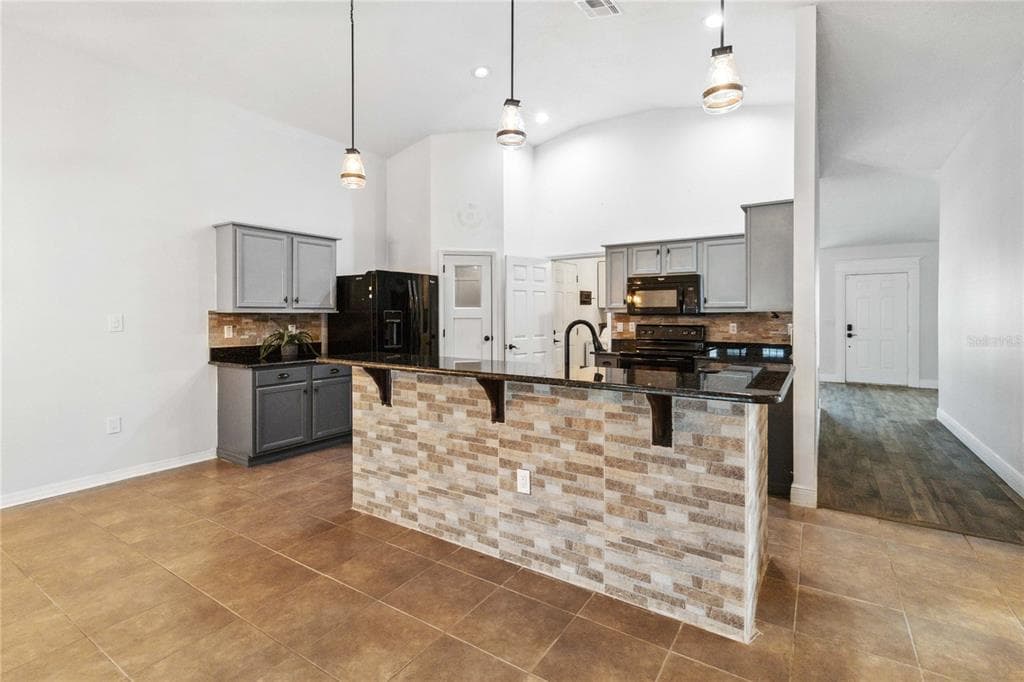 402 RIO GRANDE COURT, POINCIANA, FL 34759 — zdjęcie 3