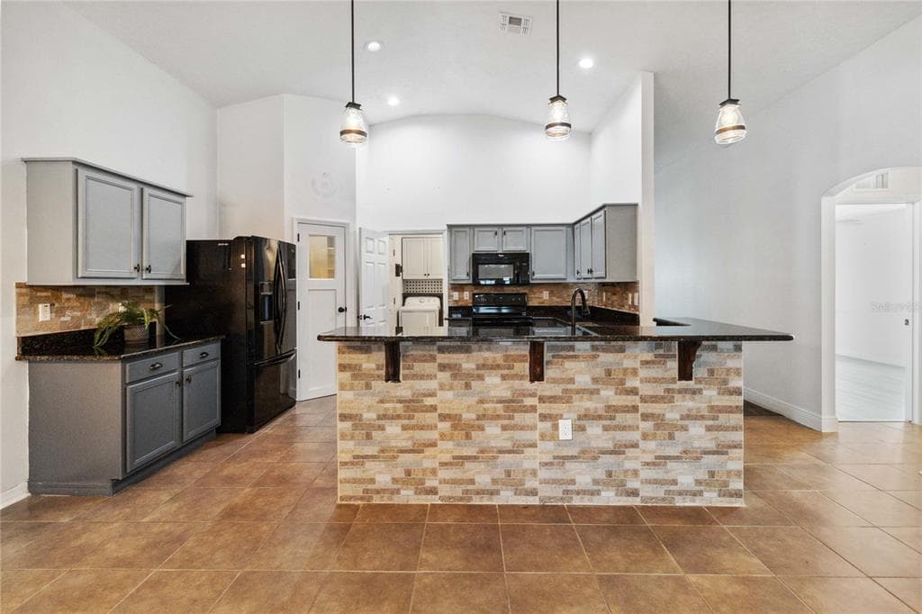 402 RIO GRANDE COURT, POINCIANA, FL 34759 — zdjęcie 4