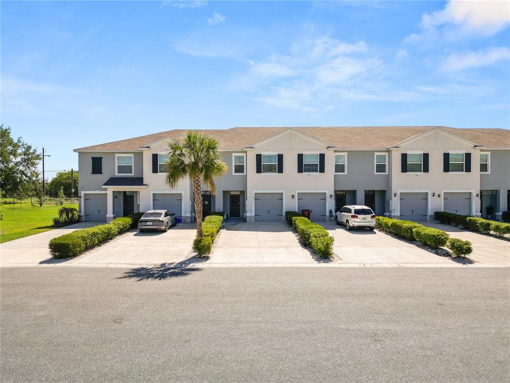 3830 SUNFLOWER FIELD PLACE, PLANT CITY, FL 33565