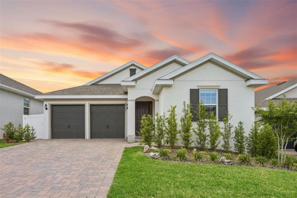 2101 AXEL STREET, CLERMONT, FL 34715