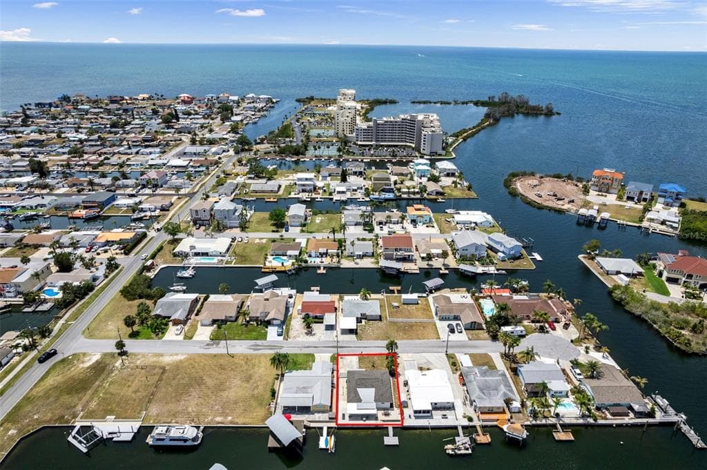 13804 MALCOLM AVENUE, HUDSON, FL 34667 — zdjęcie 3