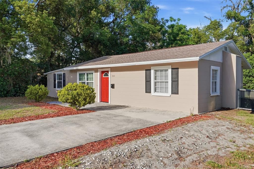 303 JOSEPHINE AVENUE, FRUITLAND PARK, FL 34731 — zdjęcie 2