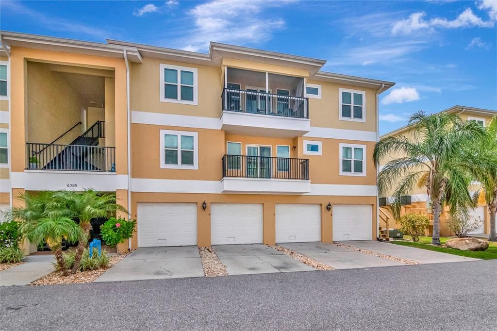 6395 BANYAN BOULEVARD # 303, NEW PORT RICHEY, FL 34652 — zdjęcie 2
