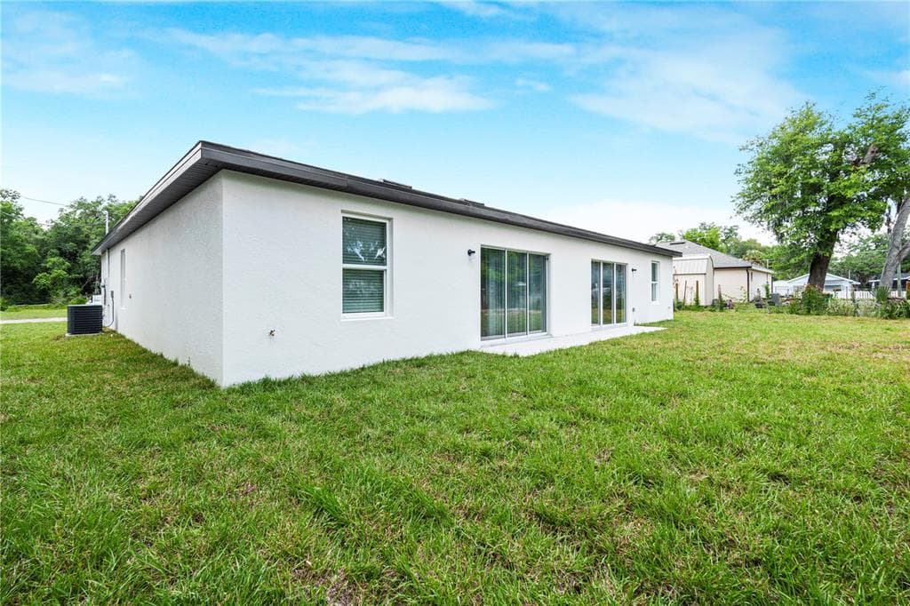 525-526 PINE LANE, EUSTIS, FL 32726 — zdjęcie 5