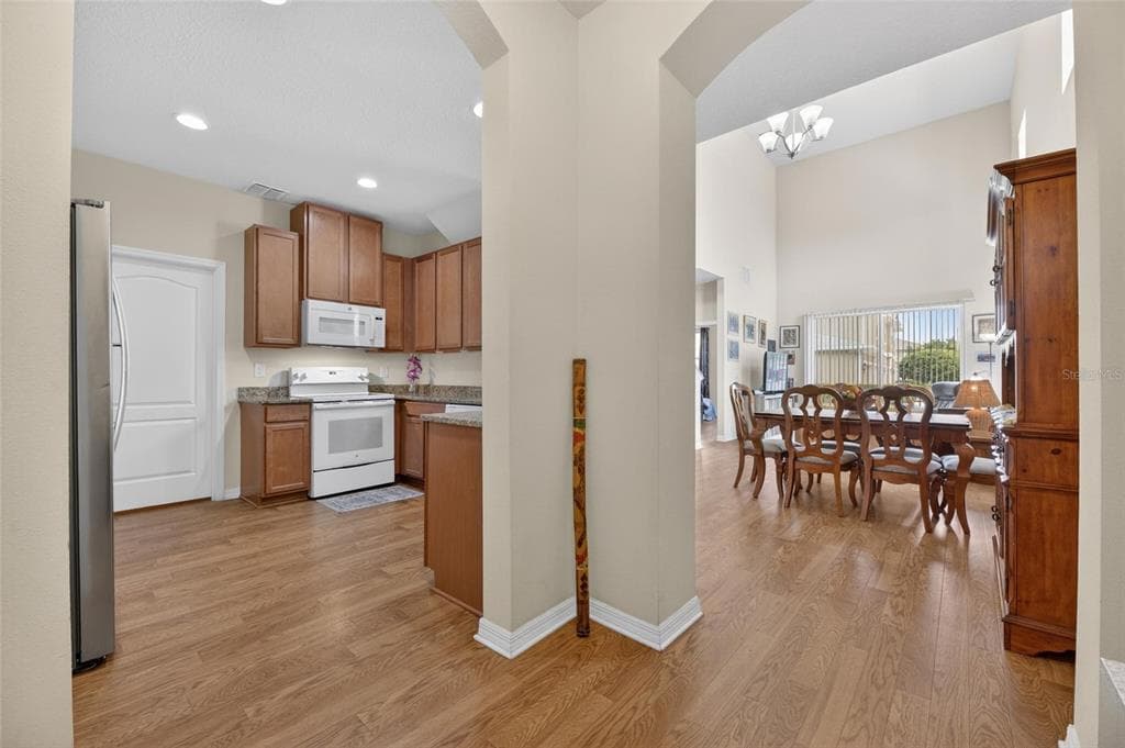 2130 BROADWAY VIEW AVENUE, BRANDON, FL 33510 — zdjęcie 5