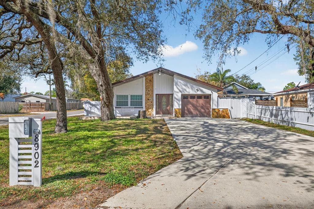 8902 N HAMNER AVENUE, TAMPA, FL 33604 — zdjęcie 3