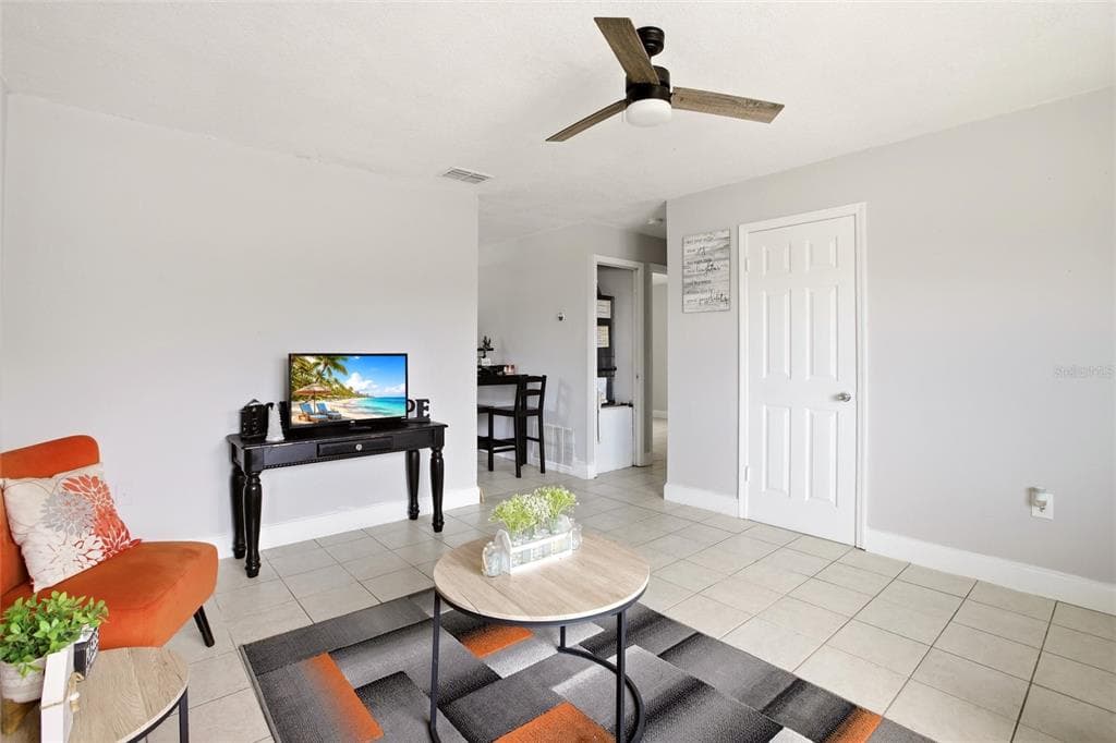 1702 BIRCHWOOD CIRCLE, LEESBURG, FL 34748 — zdjęcie 5