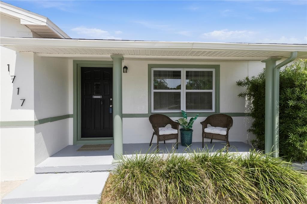 1717 OXFORD STREET N, ST PETERSBURG, FL 33710 — zdjęcie 2
