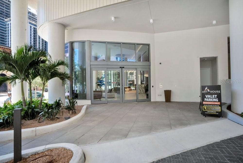 275 1ST AVENUE S # 3808, ST PETERSBURG, FL 33701 — zdjęcie 2