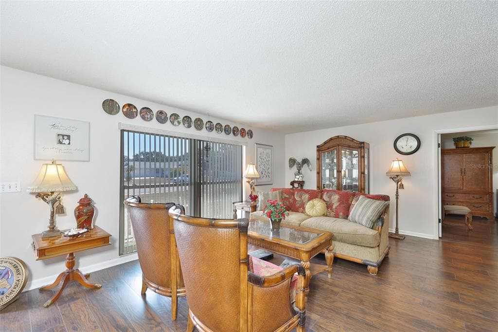 1254 W DEL WEBB BOULEVARD, SUN CITY CENTER, FL 33573 — zdjęcie 4