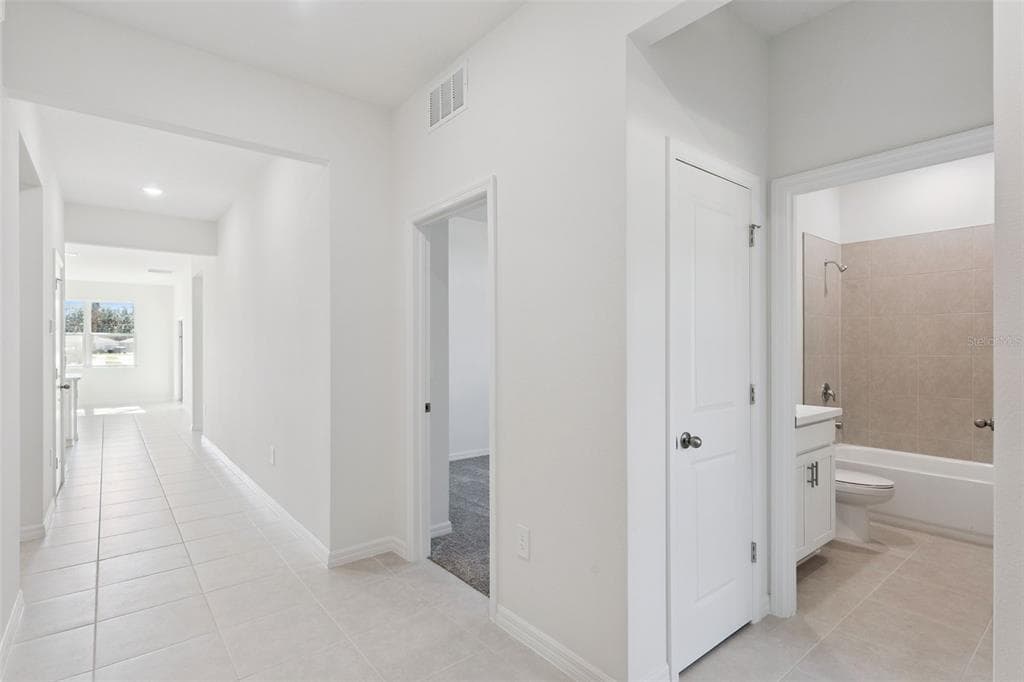 4300 DARBY COURT, EUSTIS, FL 32736 — zdjęcie 3