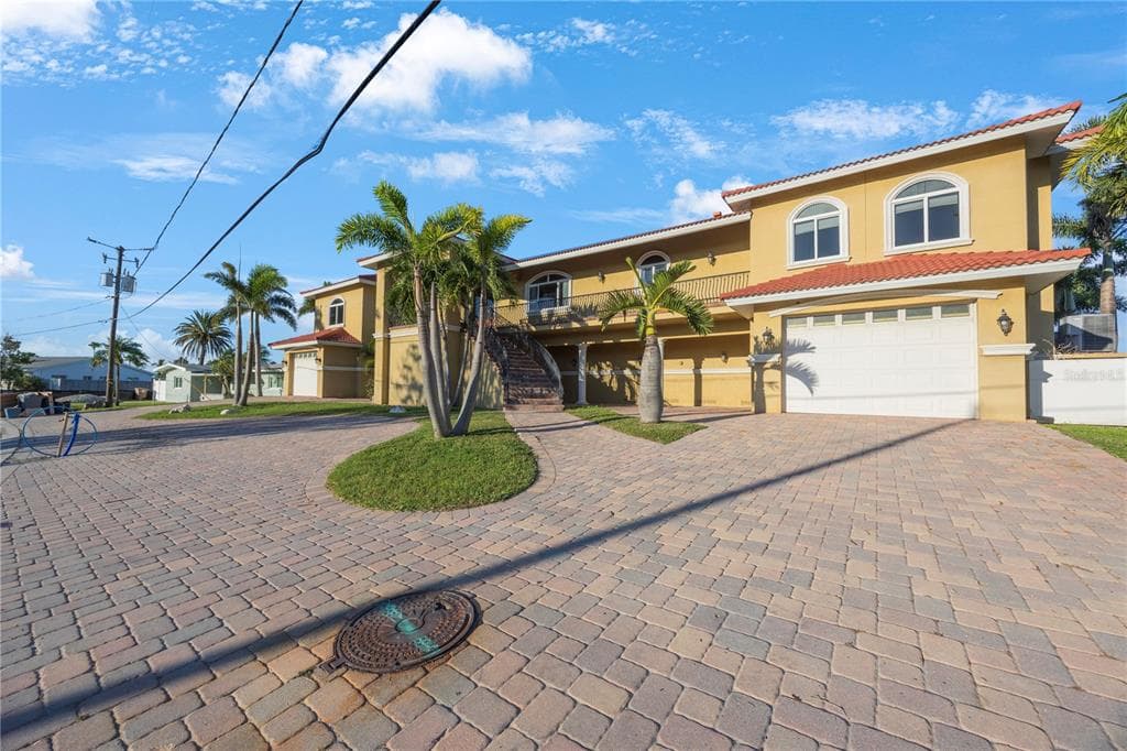 736 PRUITT DRIVE, MADEIRA BEACH, FL 33708