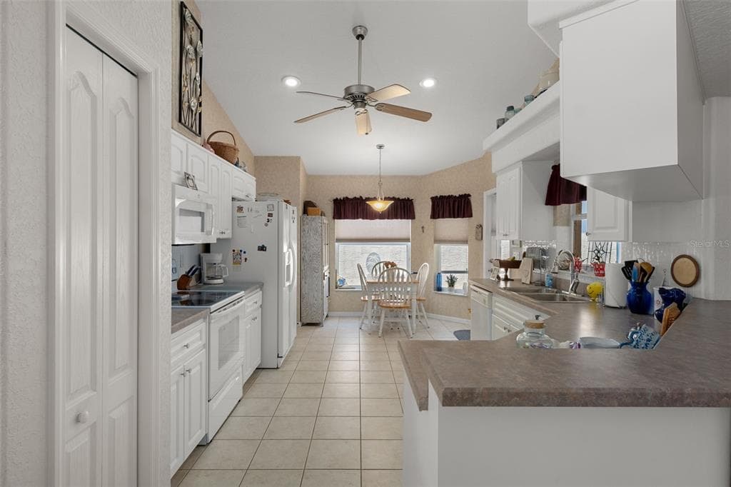 382 ROYAL PALM WAY, SPRING HILL, FL 34608 — zdjęcie 5