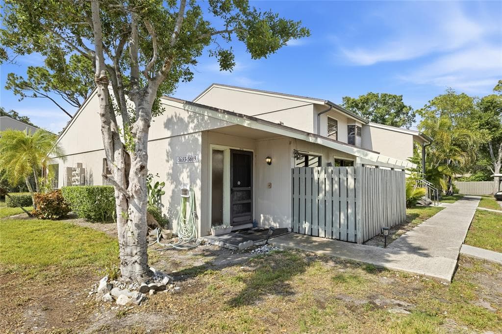 5683 SUMMERSIDE LANE # 25A, SARASOTA, FL 34231 — zdjęcie 3