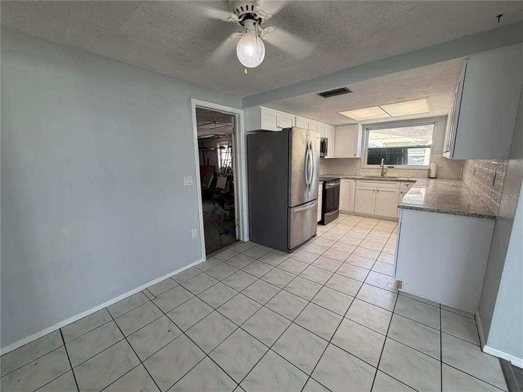 10826 PICCADILLY ROAD, PORT RICHEY, FL 34668 — zdjęcie 4