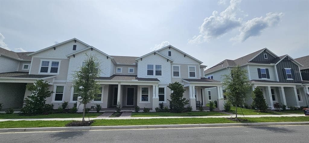 13552 AUTUMN HARVEST AVENUE, WINTER GARDEN, FL 34787