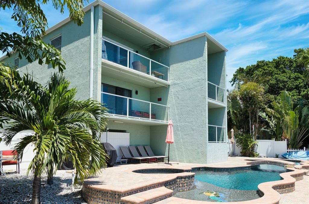 125 110TH AVENUE # 1, TREASURE ISLAND, FL 33706 — zdjęcie 2