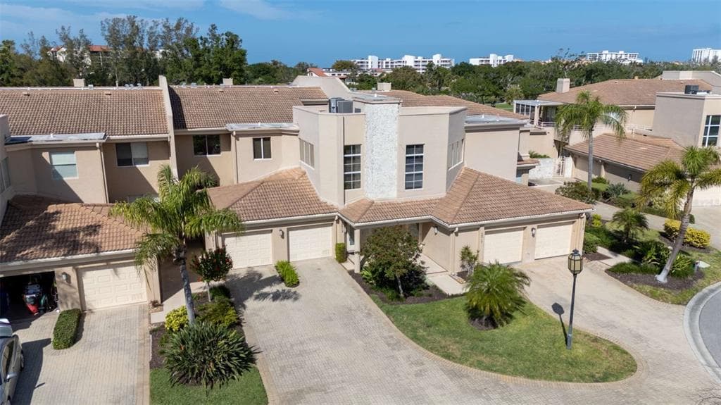 2013 HARBOUR LINKS DRIVE # 2013, LONGBOAT KEY, FL 34228 — zdjęcie 2