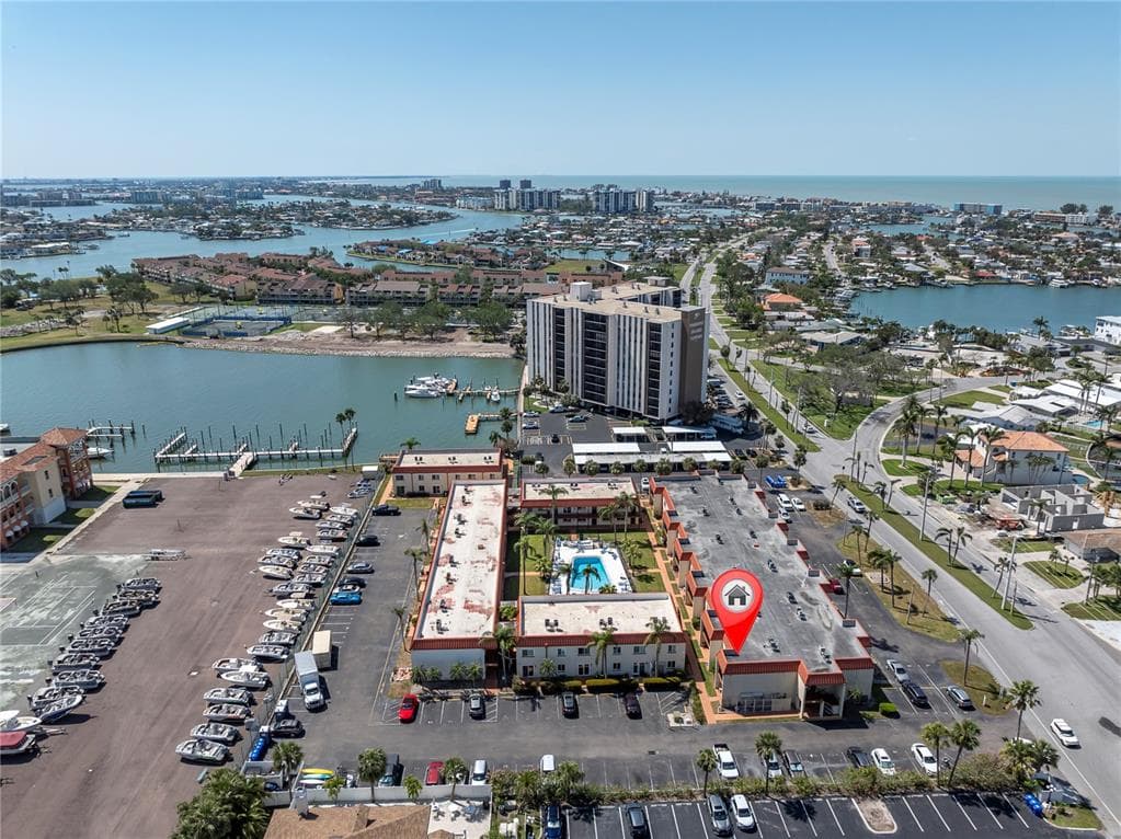10365 PARADISE BOULEVARD # 4, TREASURE ISLAND, FL 33706